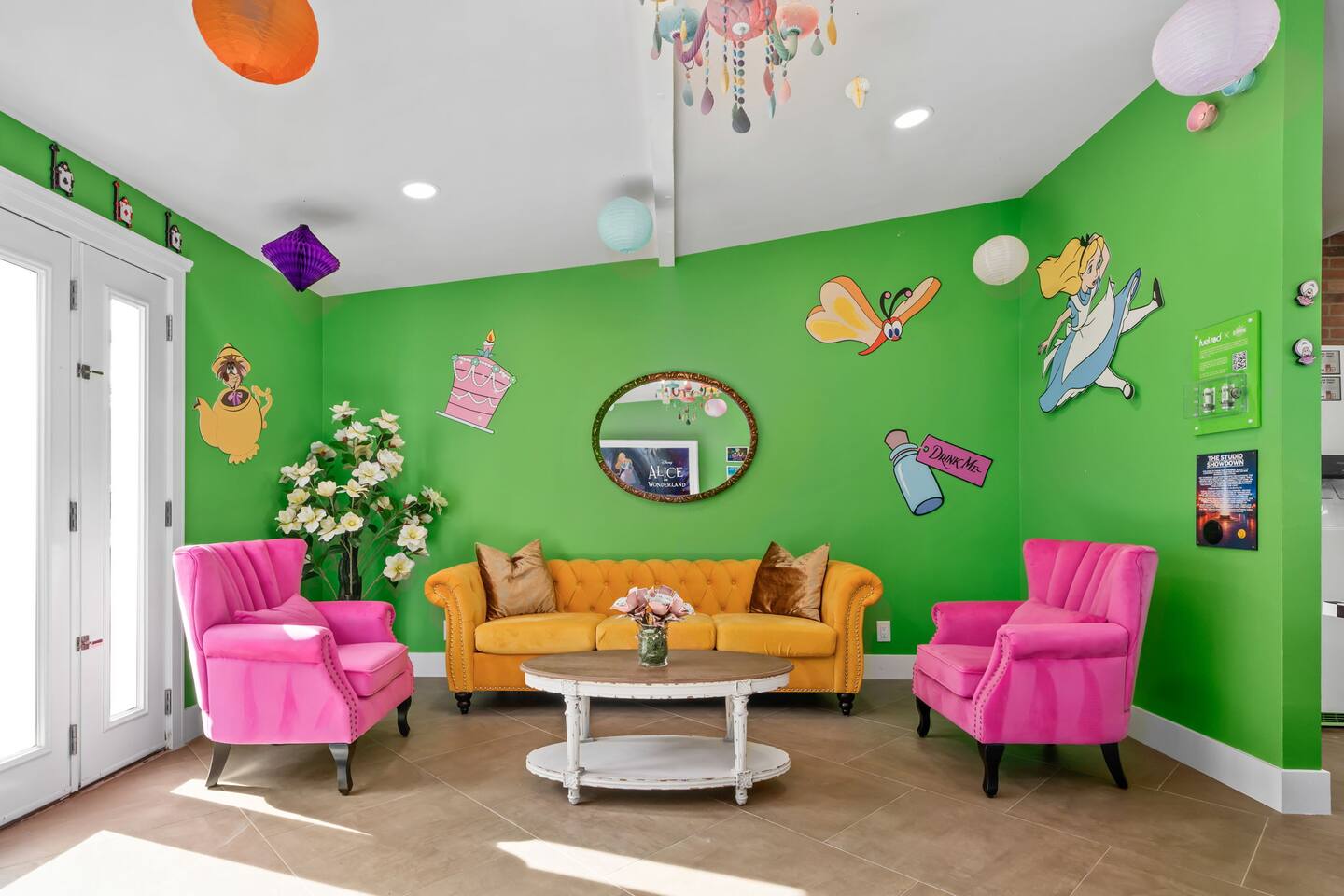 Alice in Wonderland Lounge