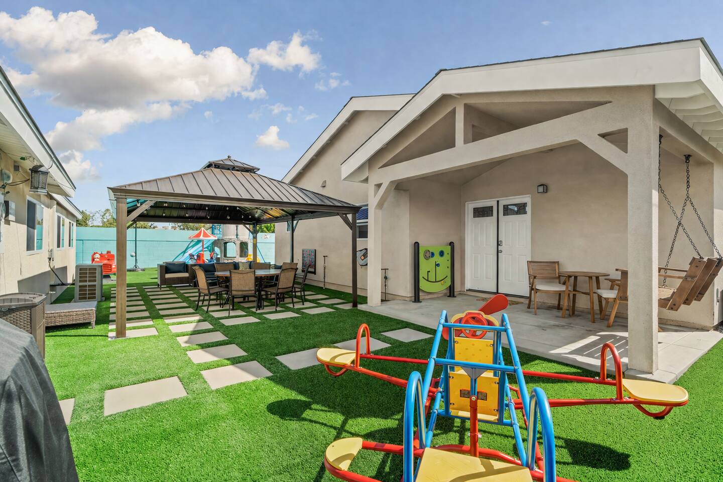 The Theme Park Play Yard