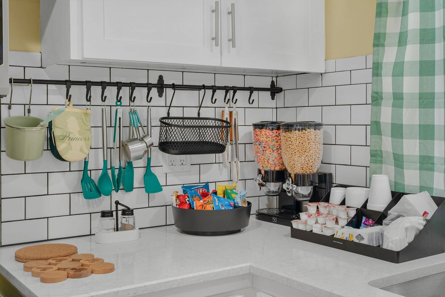 Alice in Wonderland Kitchen