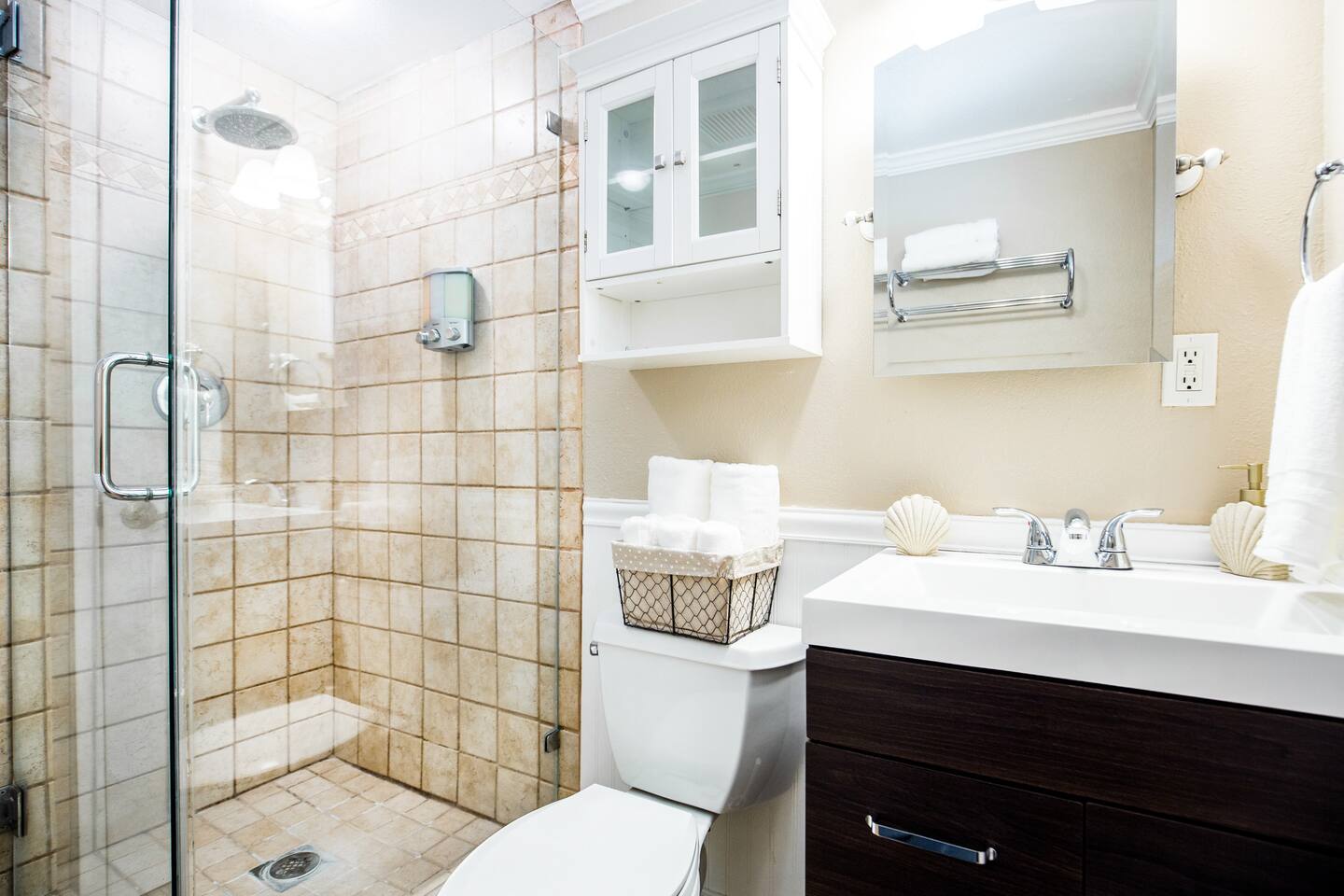Full walk-in shower.