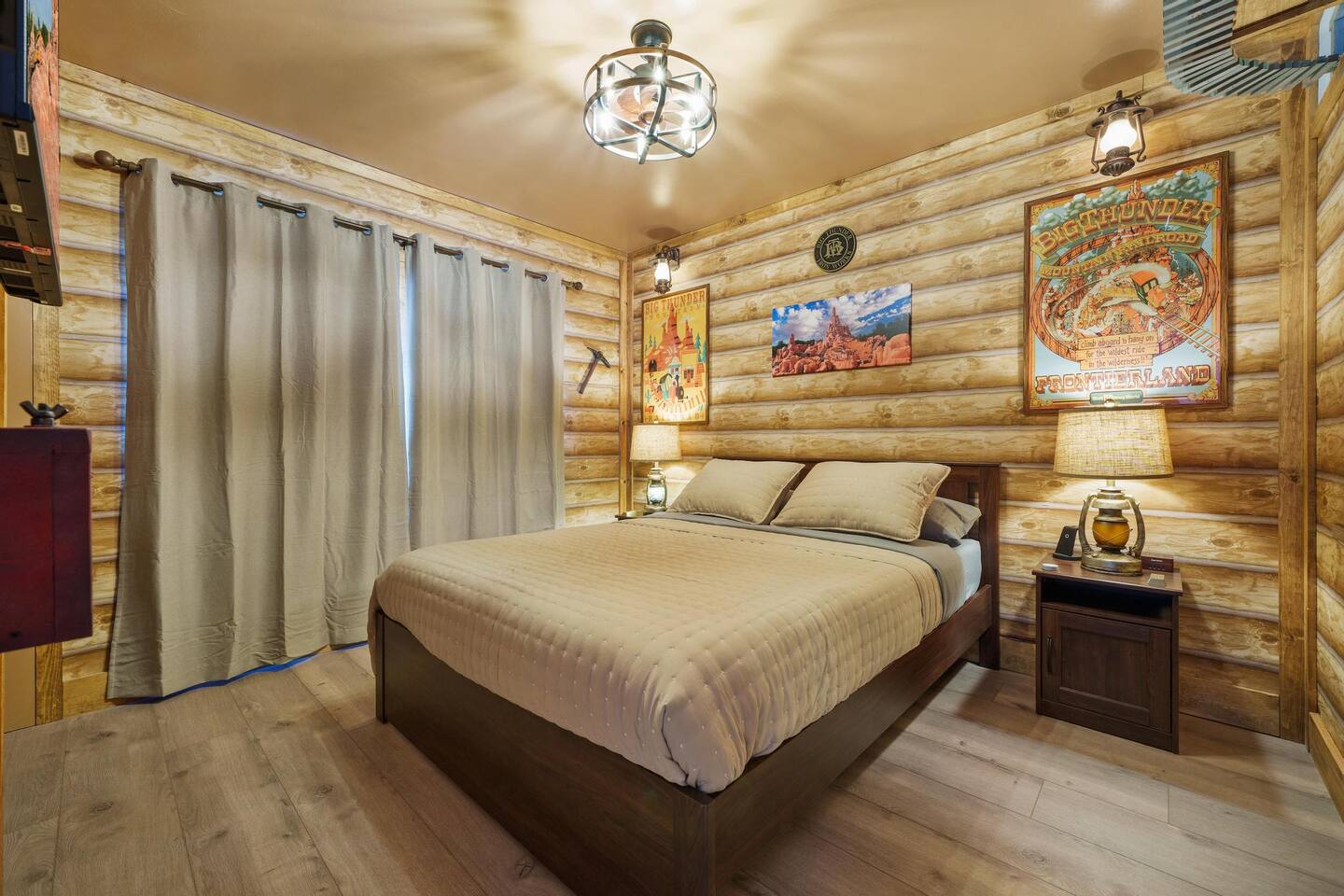 Big Thunder Mountain themed room with king size bed.