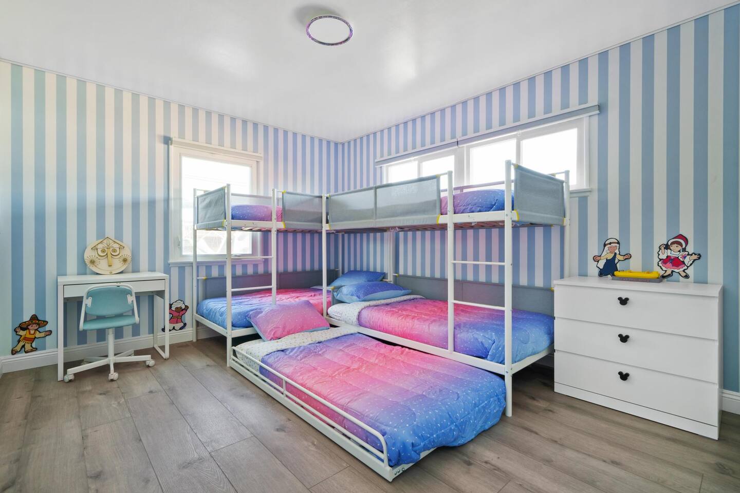 Bunk bed has trundle for extra sleepers!