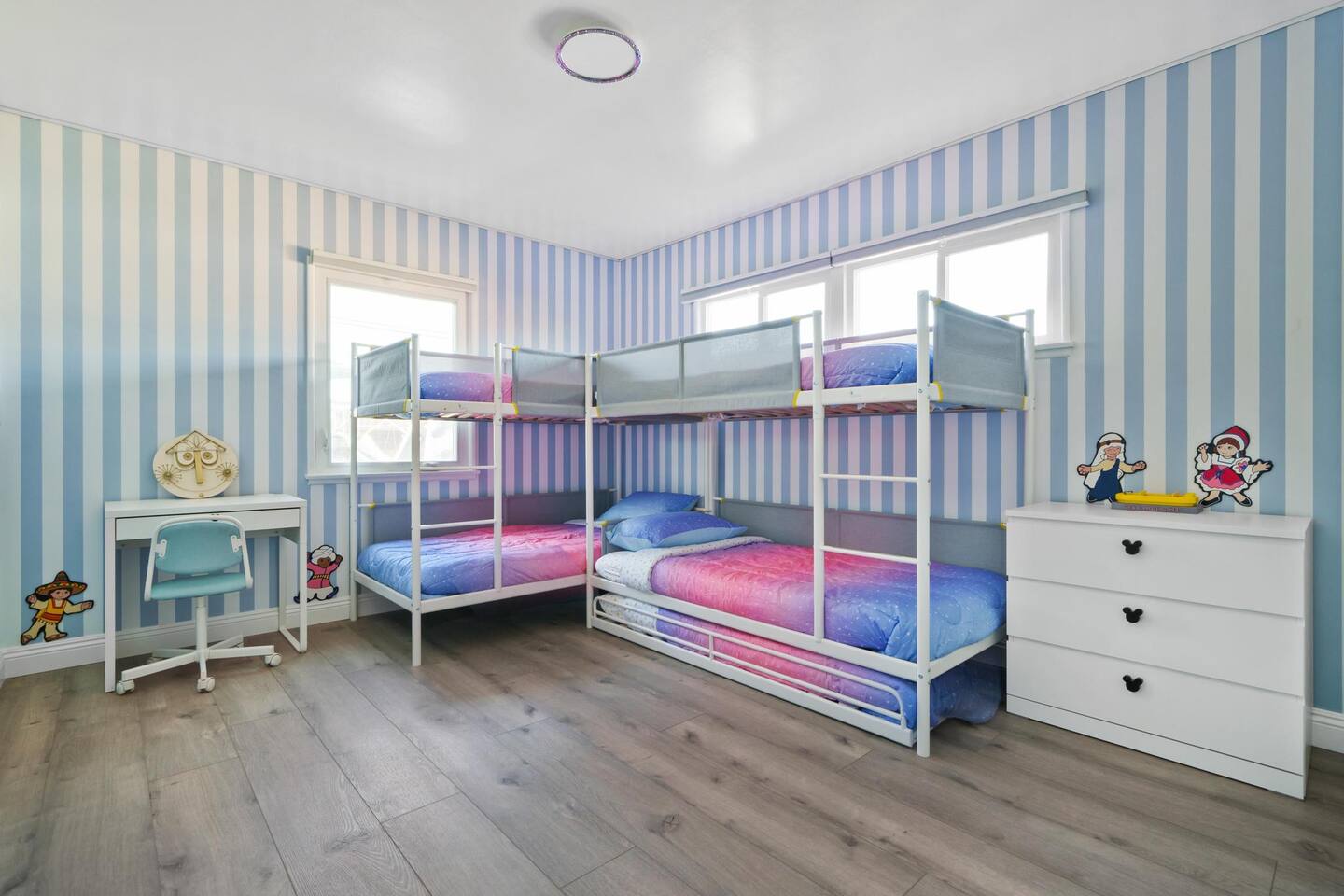 "It's a Small World" themed Kid's bedroom!