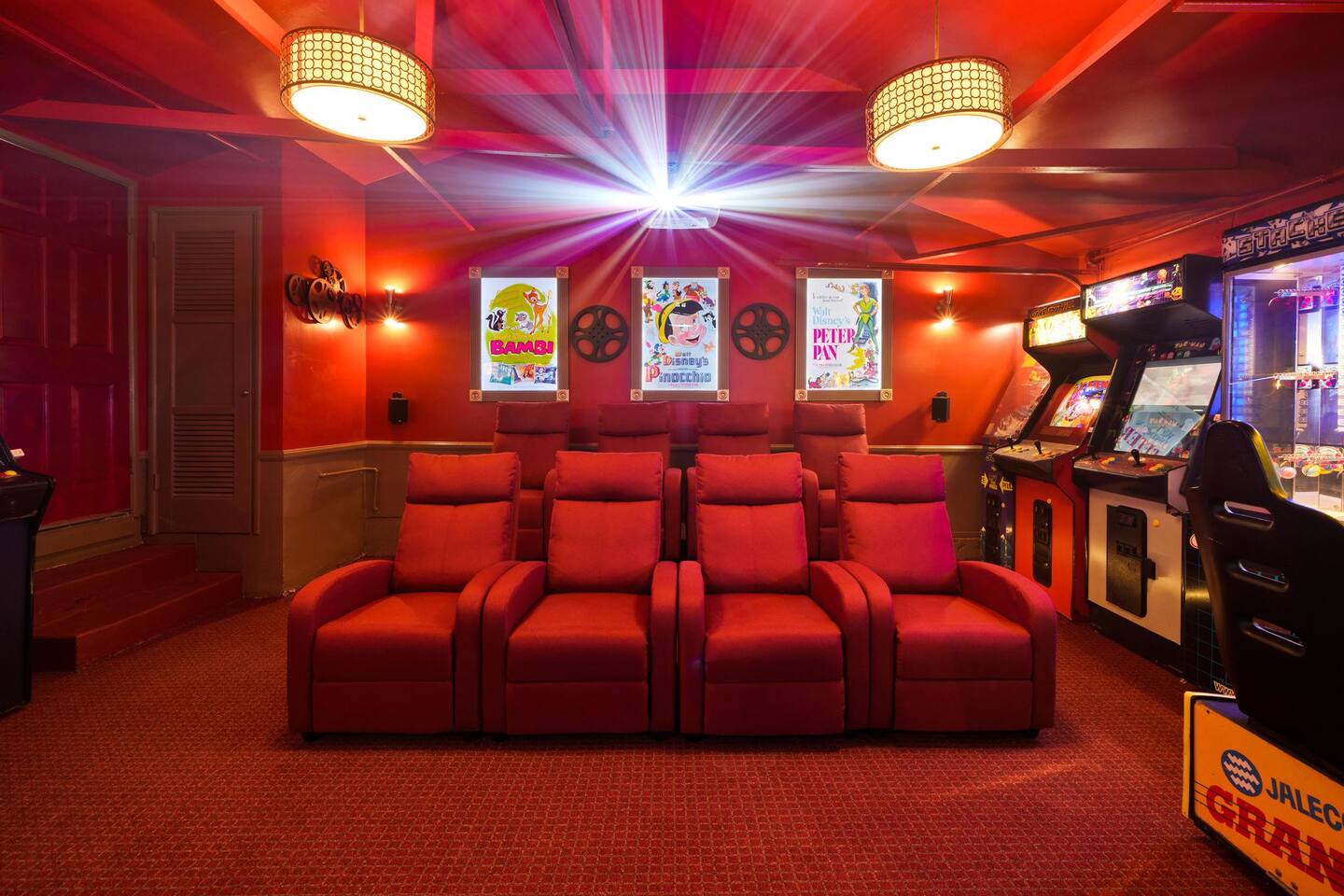 The Dream Theater & Arcade