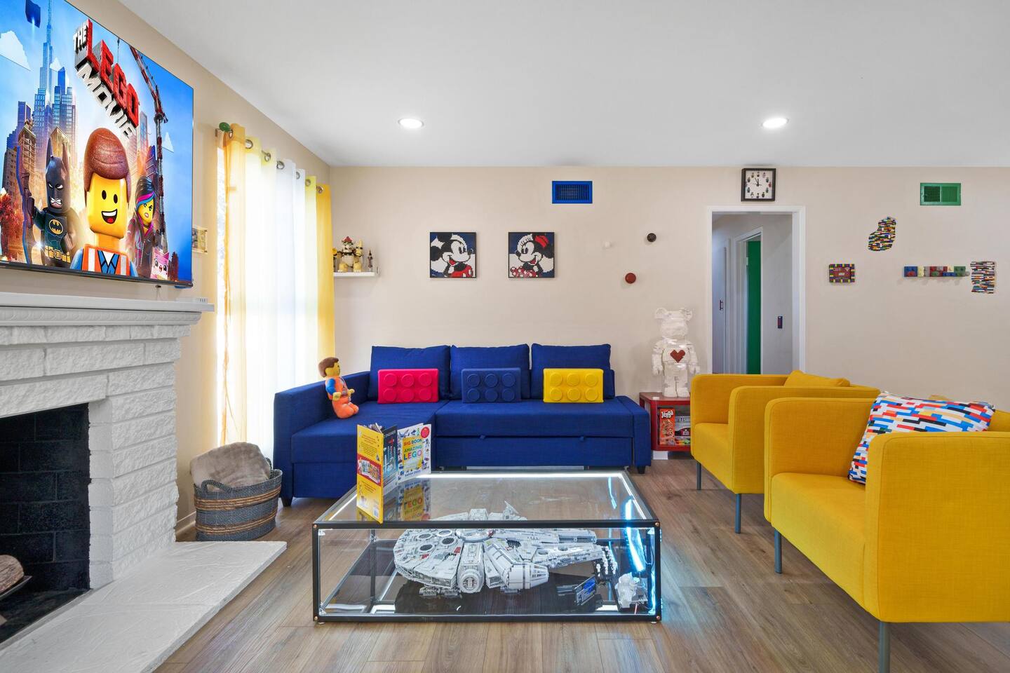 The Builder's Lounge