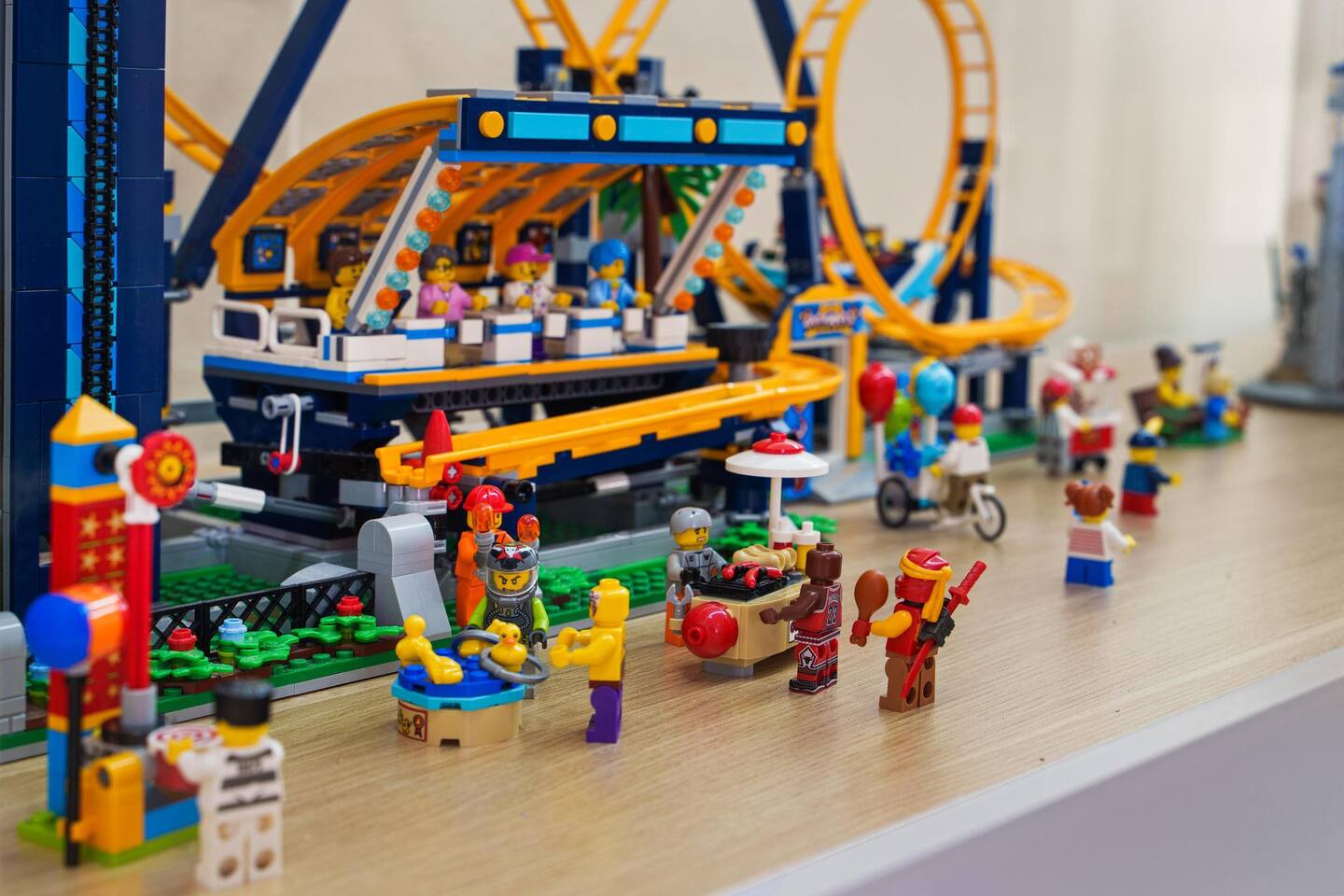 LEGO Theme park!