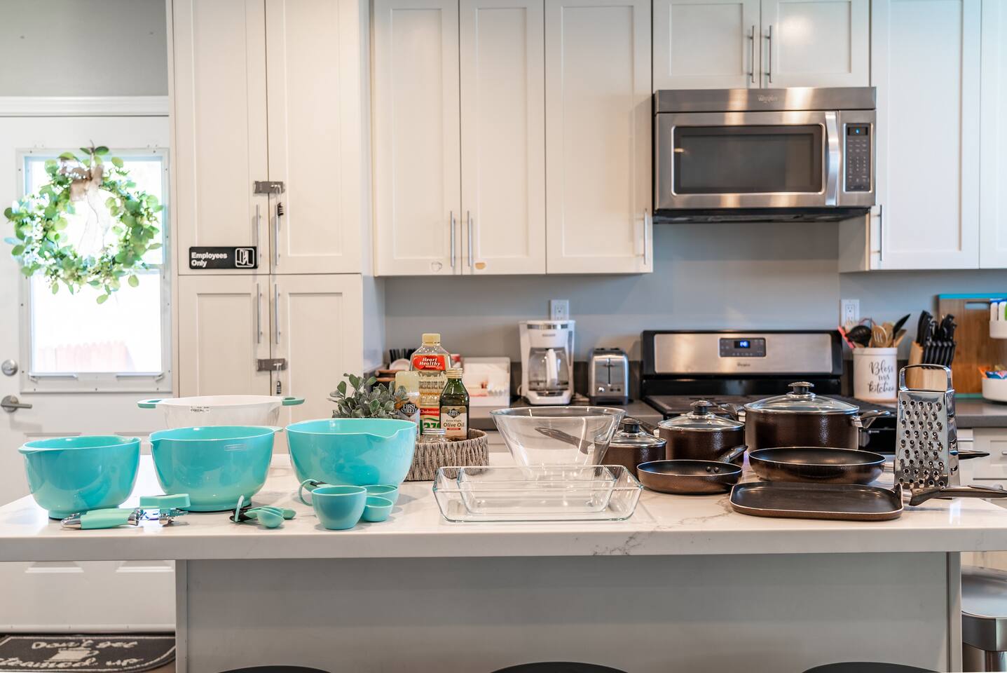 Plethora of cooking and baking sets!