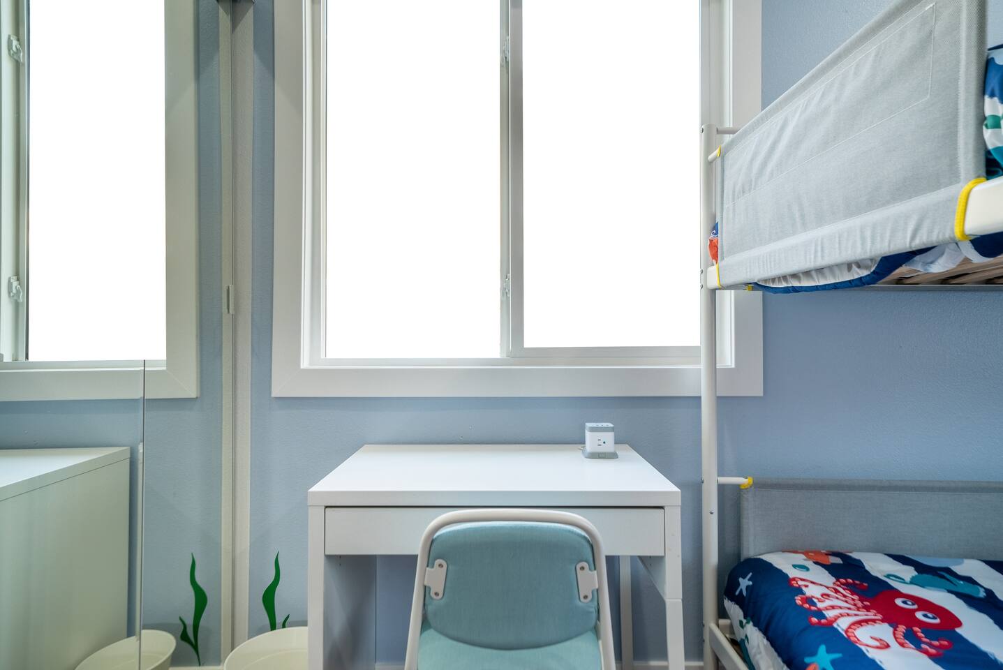 Kid's desk perfect for homework and studying.