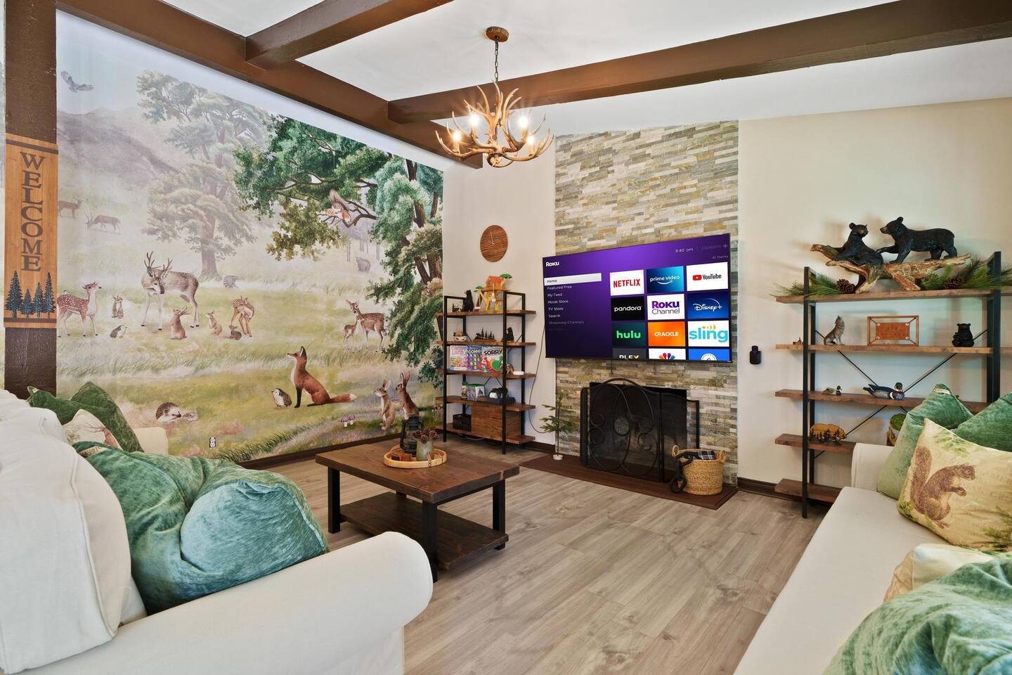 Country, cozy living room!