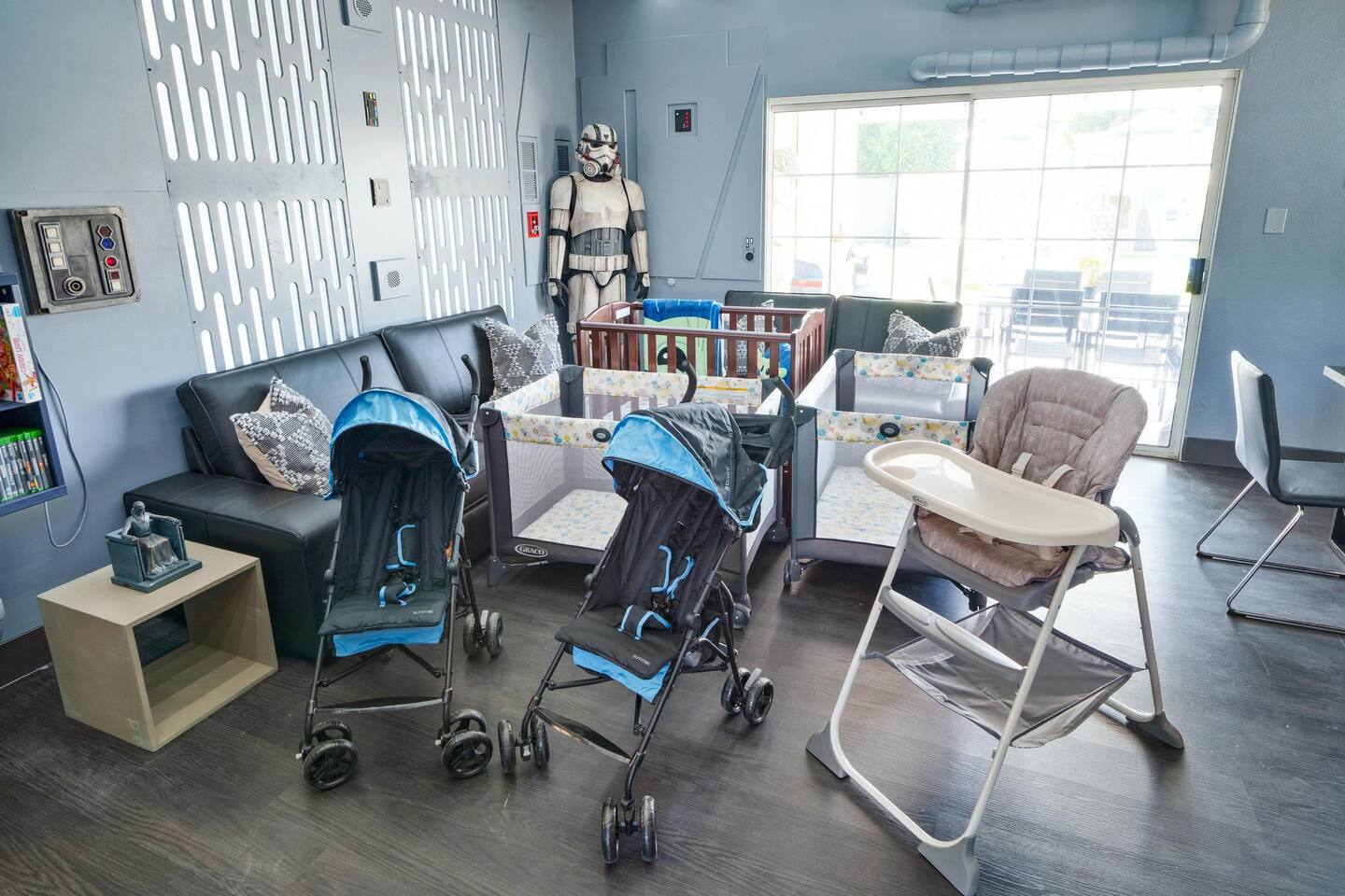 Home is supplied with cribs, strollers, and high chair!